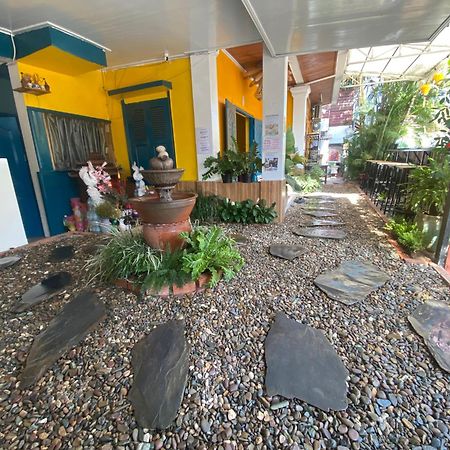 Luang Prabang Hostel Buitenkant foto
