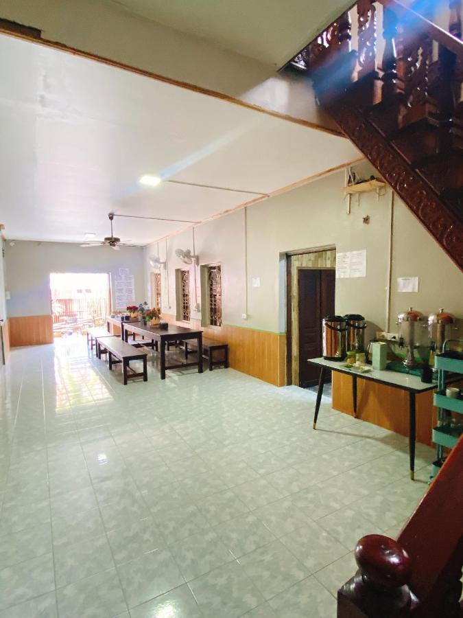 Luang Prabang Hostel Buitenkant foto